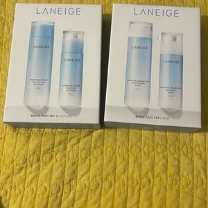 LANEIGE Basic duo set “moisture power” & “balancing light”